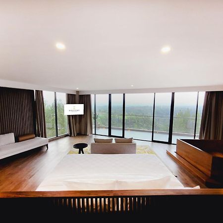 The Balcone Suites & Resort Bukittinggi Kültér fotó
