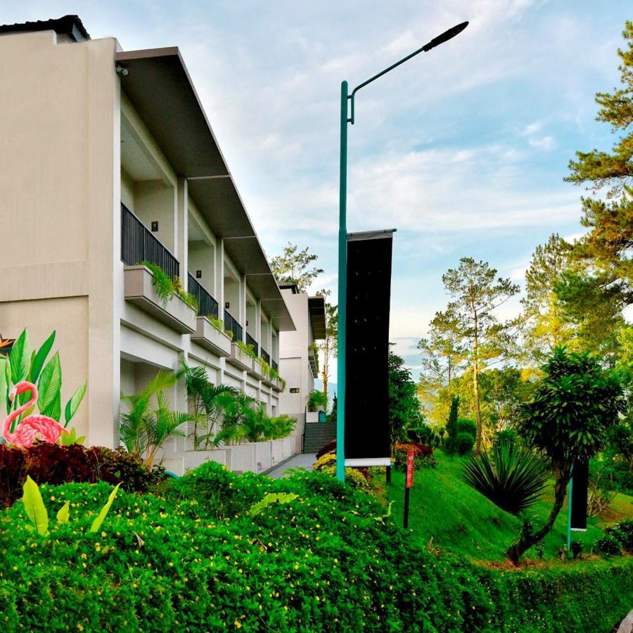 The Balcone Suites & Resort Bukittinggi Kültér fotó